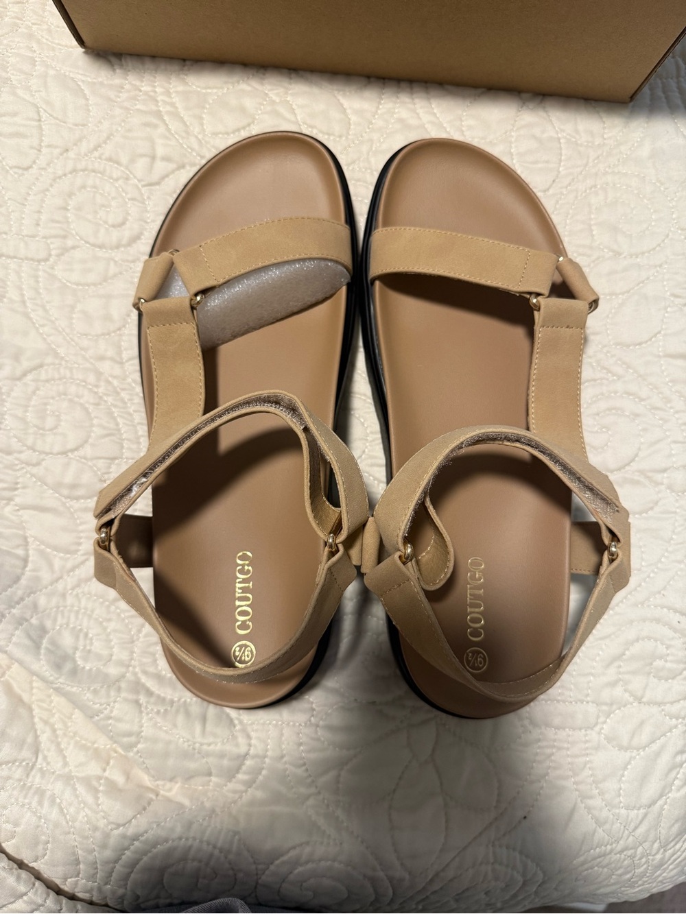 Couttgo Women's Neutral Tan Strappy Walking Sandals